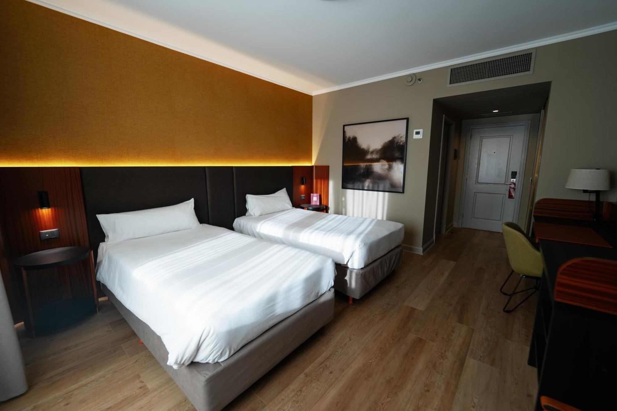 Amerian Buenos Aires Park Hotel Стая снимка