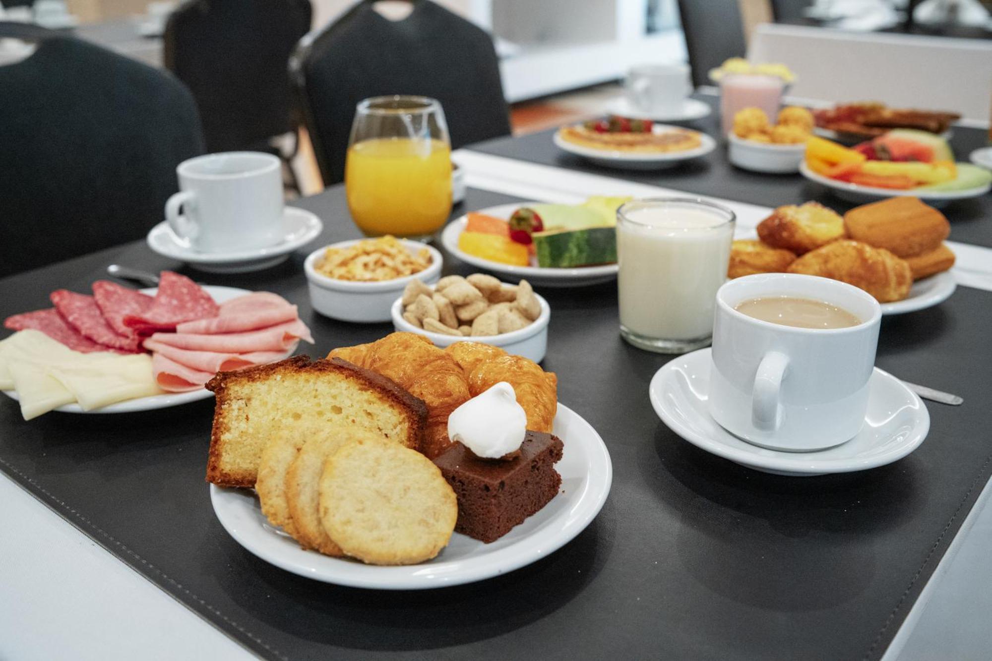 Amerian Buenos Aires Park Hotel Екстериор снимка